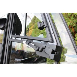 UTV diesel 1100 Full cab with acessories (wiper, washer, heating kit) fits original roof.