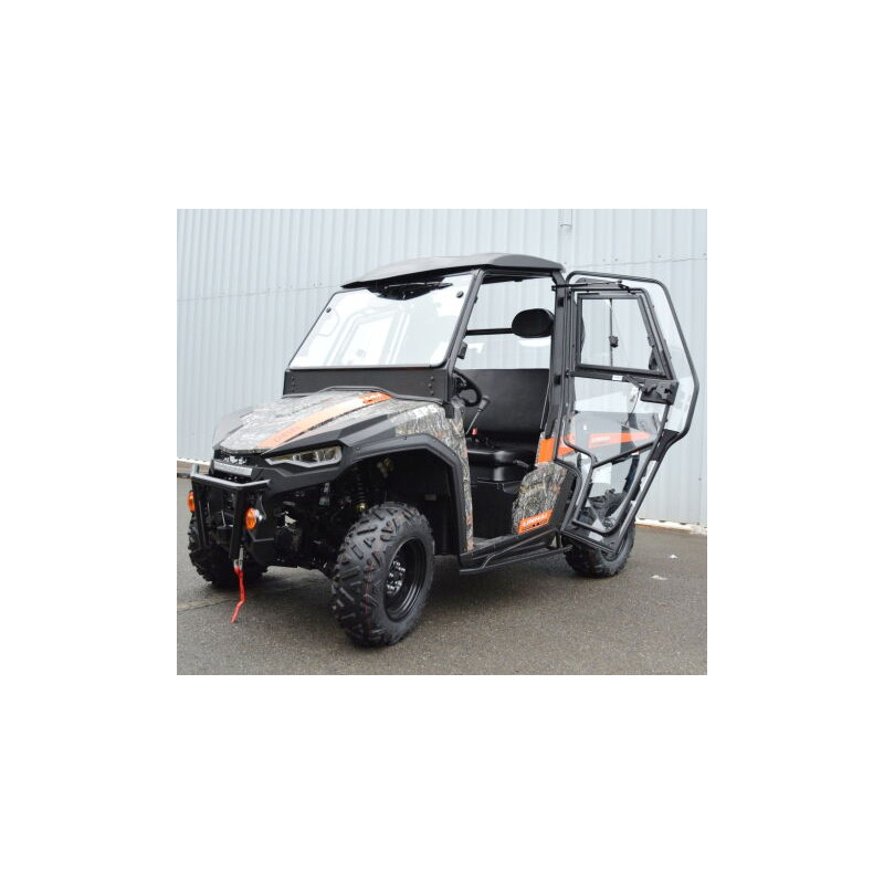 UTV diesel 1100 Full cab with acessories (wiper, washer, heating kit) fits original roof.